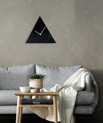 Triangle wall clock - Black