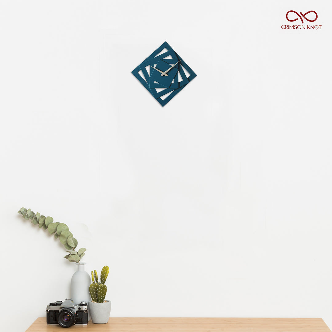 Screw Design Wall Clock - Blue